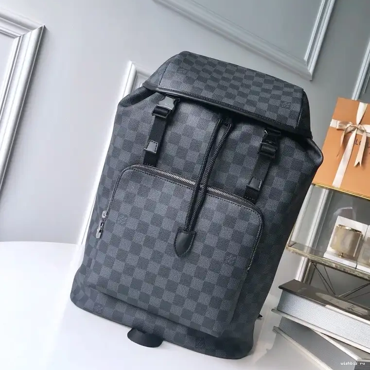 WIS Backpack Louis Vuitton 0602